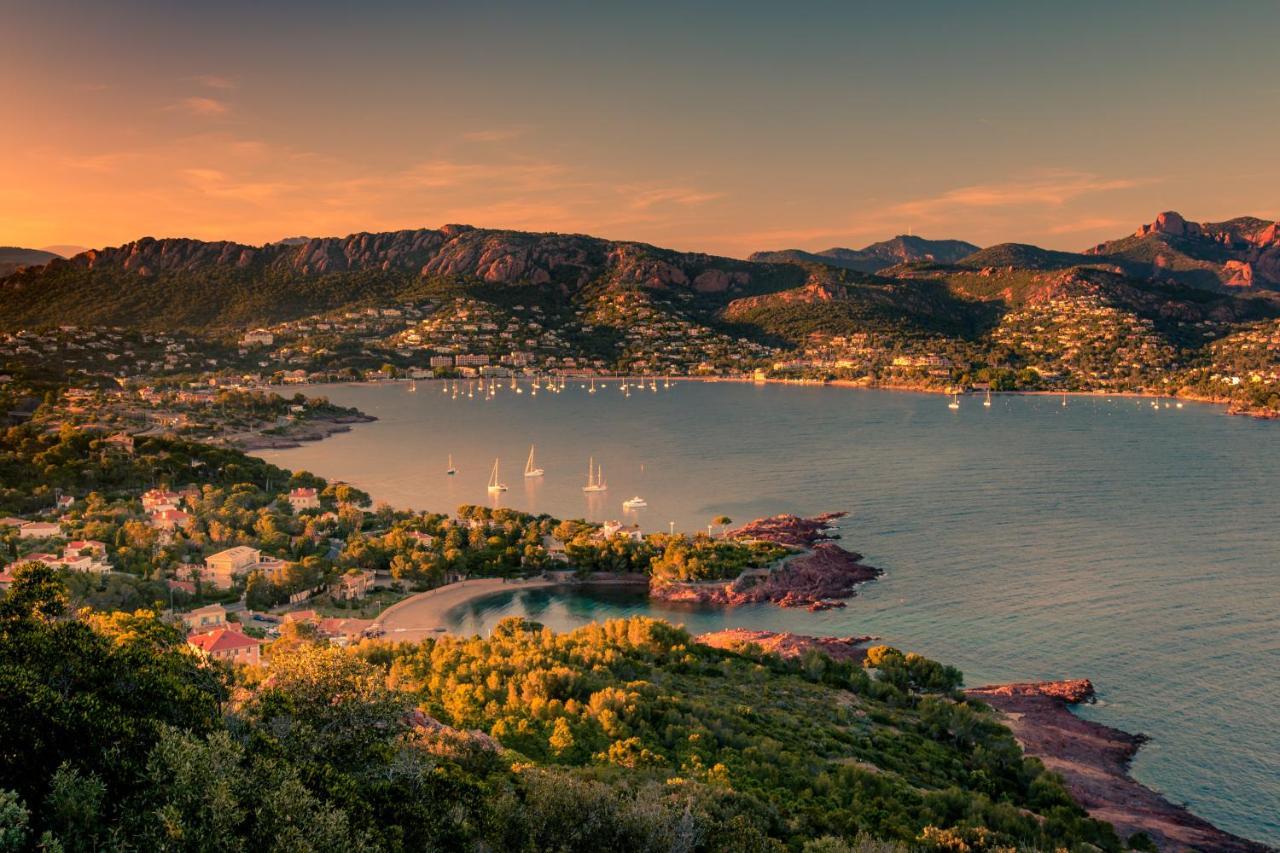 Agay Cap Esterel Le Hameau F2 Clim Plein Sud Dernier Etage Magnifique Vue Mer Saint-Raphaël エクステリア 写真
