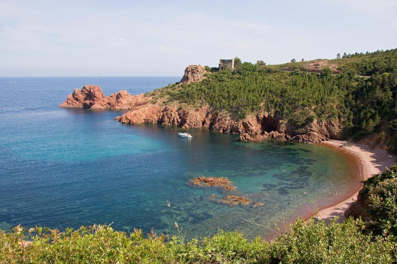 Agay Cap Esterel Le Hameau F2 Clim Plein Sud Dernier Etage Magnifique Vue Mer Saint-Raphaël エクステリア 写真